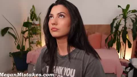 Megan Mistakes online show from 08/04/26, 11:40