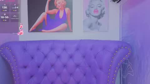 Snapshot of megann__up chatting on 05/15/26, 07:59 Megan online show from 05/15/26, 07:59