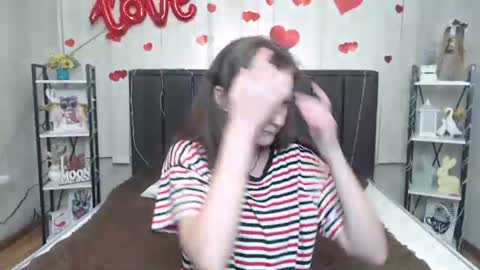 Snapshot of meganpirs chatting on 07/05/26, 04:19 MeganPirs online show from 07/05/26, 04:19
