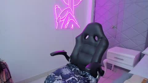 Megan Presley online show from 04/29/26, 06:58