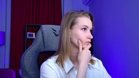 megan online show from 04/07/26, 05:46