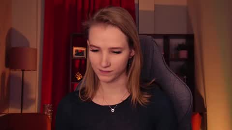 megan online show from 04/21/26, 08:34