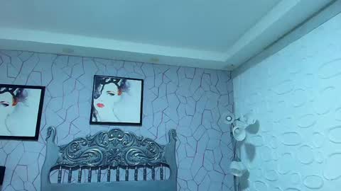 Megan online show from 04/10/26, 12:21