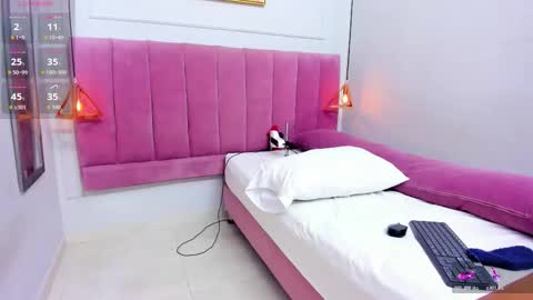 Megan  online show from 10/25/25, 07:08