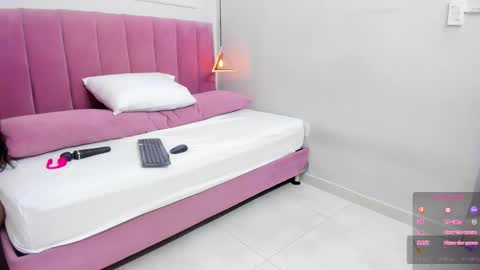 Megan  online show from 11/25/25, 07:36