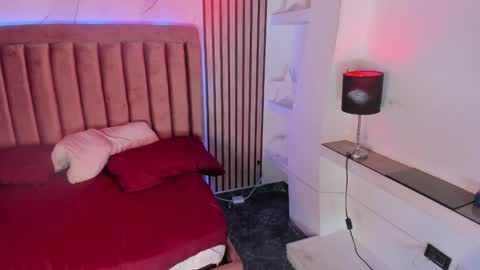 Meghan the doll online show from 03/04/25, 10:27