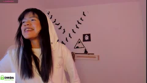 Megan online show from 10/02/25, 07:43