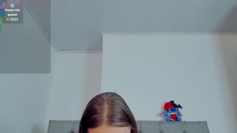 megansammy online show from 11/19/25, 06:52