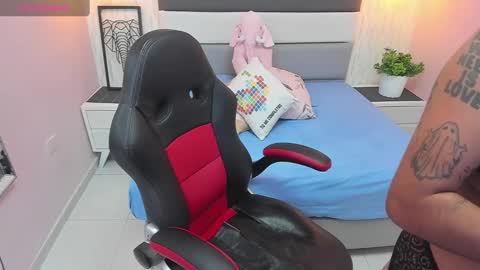 M E G A N  online show from 02/07/25, 12:50