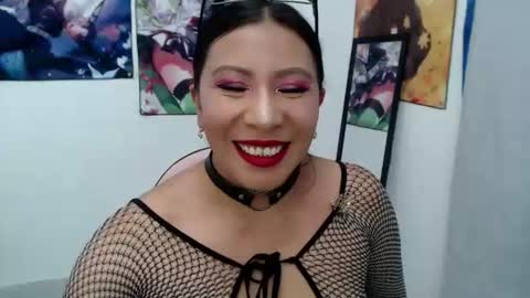 Snapshot of megara_love chatting on 06/23/26, 09:24 megara_love online show from 06/23/26, 09:24