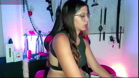 Snapshot of meggan_greey chatting on 12/10/24, 11:22 Your best slave  online show from 12/10/24, 11:22