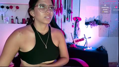 Snapshot of meggan_greey chatting on 01/23/25, 10:33 Your best slave  online show from 01/23/25, 10:33