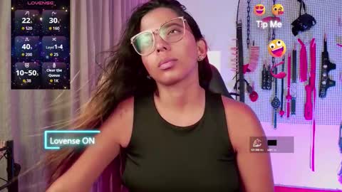 Snapshot of meggan_greey chatting on 10/15/25, 03:01 Your best slave  online show from 10/15/25, 03:01