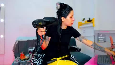 Juli online show from 03/17/26, 10:18