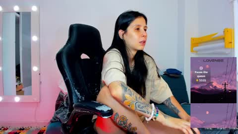 Juli online show from 04/05/26, 12:46