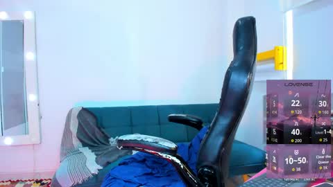 Juli online show from 04/13/26, 01:49