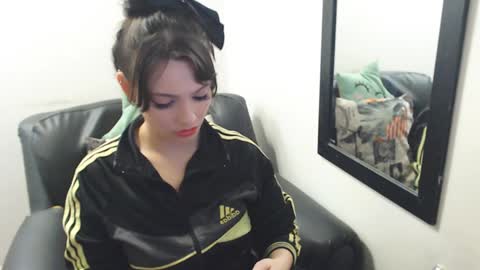 meghan online show from 12/31/24, 02:08