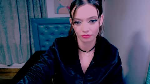 meghan online show from 04/10/26, 03:34