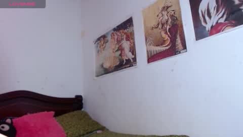  MEGHAN  online show from 02/04/26, 07:42