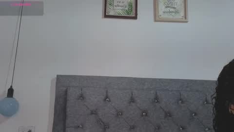 Meghan  online show from 11/09/25, 07:45