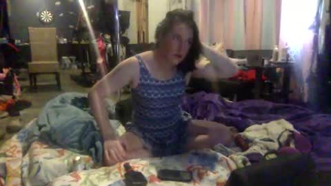 meghan online show from 03/11/25, 01:59