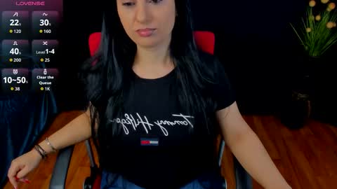 Miss Meghan or MM    online show from 12/15/25, 12:42