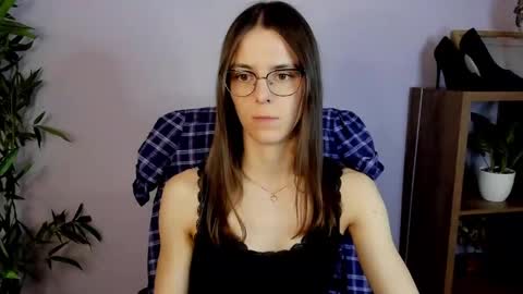 Megi online show from 03/11/25, 02:51