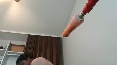 Snapshot of meheriuk68 chatting on 10/10/25, 12:20 meheriuk68 online show from 10/10/25, 12:20