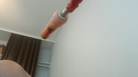 Snapshot of meheriuk68 chatting on 10/20/25, 11:49 meheriuk68 online show from 10/20/25, 11:49