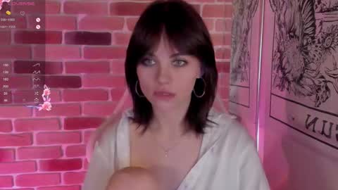 Snapshot of mekepo chatting on 10/23/25, 04:06 Katie  Payne online show from 10/23/25, 04:06