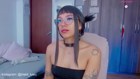 Melissa  -  -  Please help me to reach 100 thumbs up online show from 02/02/26, 07:56