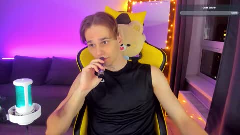 MelKallen online show from 09/23/25, 04:54