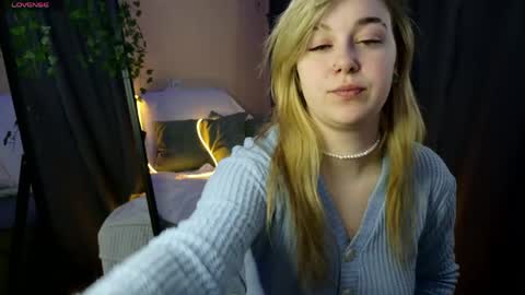 Mel online show from 04/06/26, 10:27