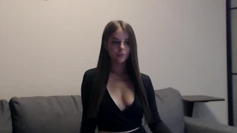 meladams online show from 09/26/25, 09:30