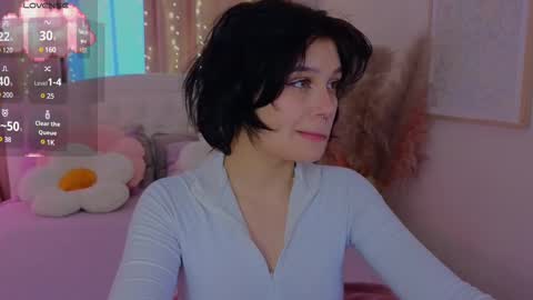 Snapshot of melan1e_ chatting on 02/16/25, 02:43 mel online show from 02/16/25, 02:43