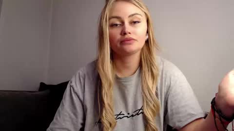 Melania online show from 12/02/24, 07:27