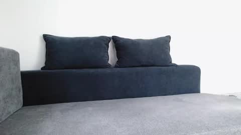 Melania online show from 09/15/25, 10:48