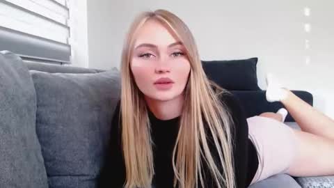 Melania online show from 10/02/25, 02:13