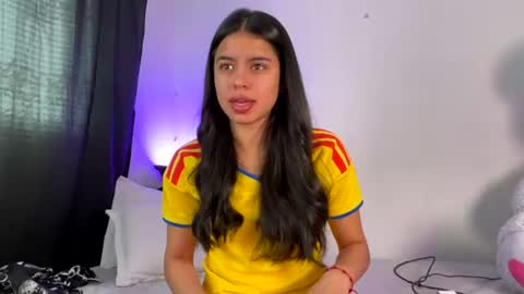 Snapshot of melani_bear chatting on 07/07/26, 12:09 MELANI online show from 07/07/26, 12:09