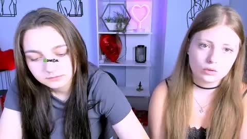 melani_bumm online show from 09/15/25, 05:51