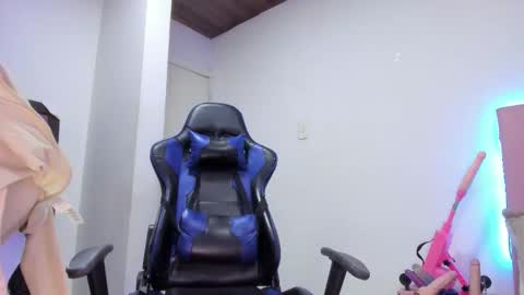 MELANI - online show from 11/07/25, 02:39