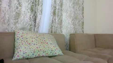 Snapshot of melanie_bae1 chatting on 07/17/26, 08:54 melanie_bae1 online show from 07/17/26, 08:54