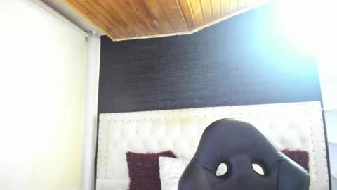 Melanie  online show from 03/02/25, 04:07