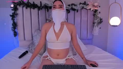 Melanie online show from 11/25/25, 07:58