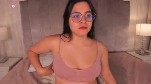 Snapshot of melanie_hillz chatting on 05/30/26, 12:19 Melanie online show from 05/30/26, 12:19