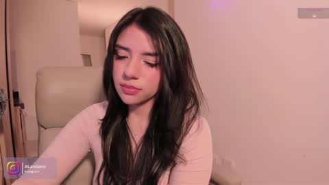 Snapshot of melanie_owo chatting on 09/09/25, 12:32 Melanie online show from 09/09/25, 12:32