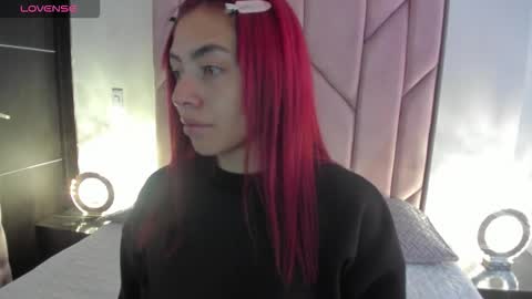 Melanie roux  online show from 11/02/25, 12:29