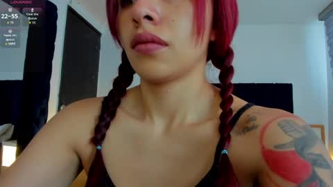 Melanie roux  online show from 04/01/26, 12:28