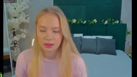 Melanie online show from 11/26/25, 01:17