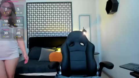 Melanie online show from 11/11/25, 09:37